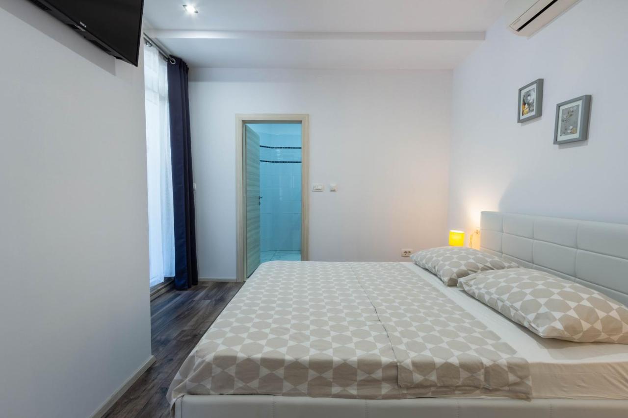 Apartman Dora Podstrana Zewnętrze zdjęcie