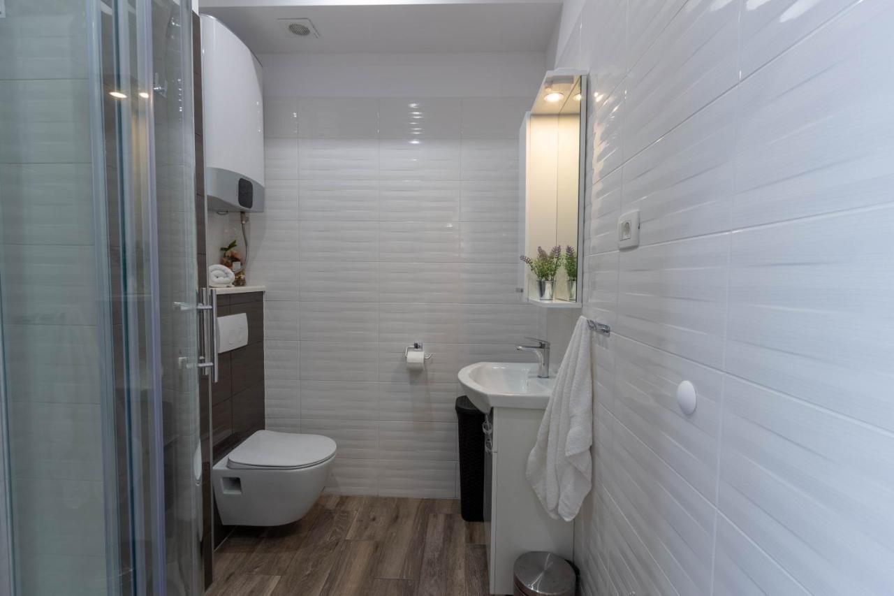 Apartman Dora Podstrana Zewnętrze zdjęcie