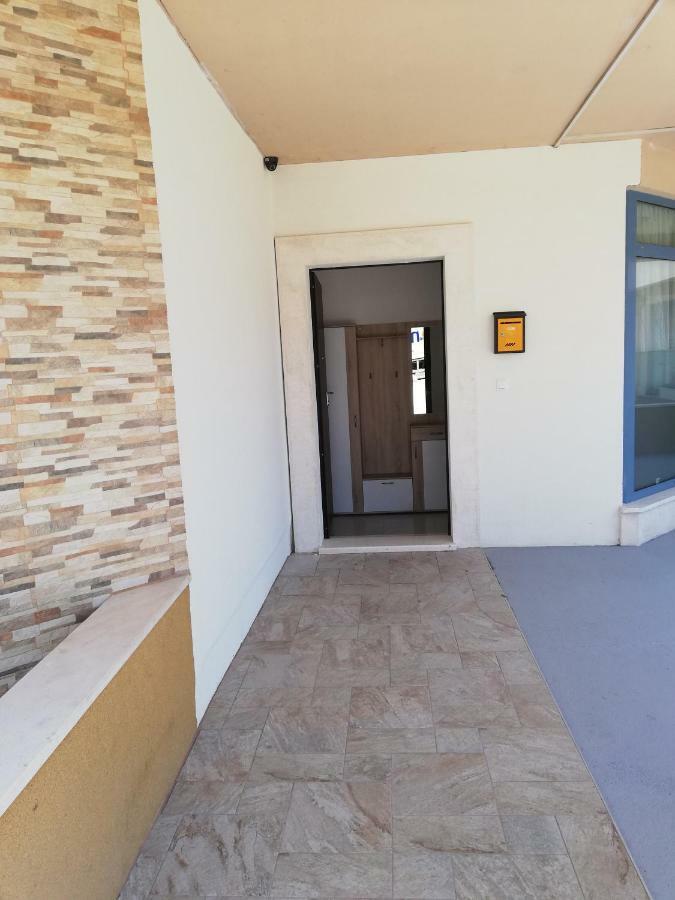 Apartman Dora Podstrana Zewnętrze zdjęcie